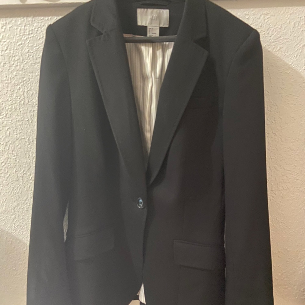 Black Blazer